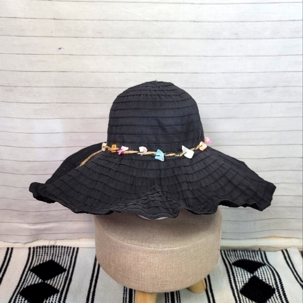 PANAMA JACK WIDE BRIM CRUSHABLE BLACK HAT, W REAL SEASHELL TRIM DETAIL